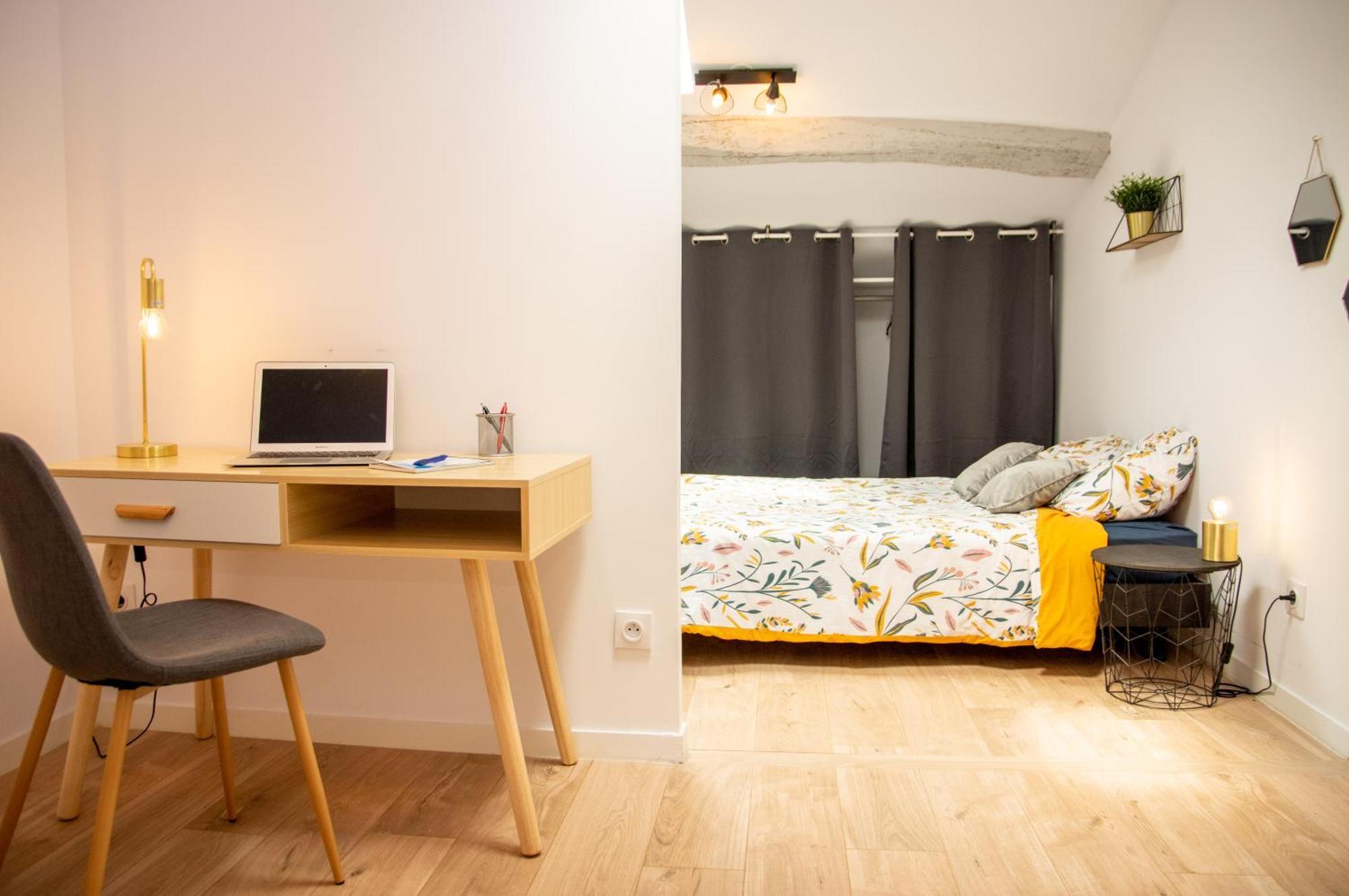 Duplex Cocoon - 10 Min De Blaye - 20 Min Cnpe - Wifi - Tv Hd Apartment Saint-Seurin-de-Cursac ภายนอก รูปภาพ