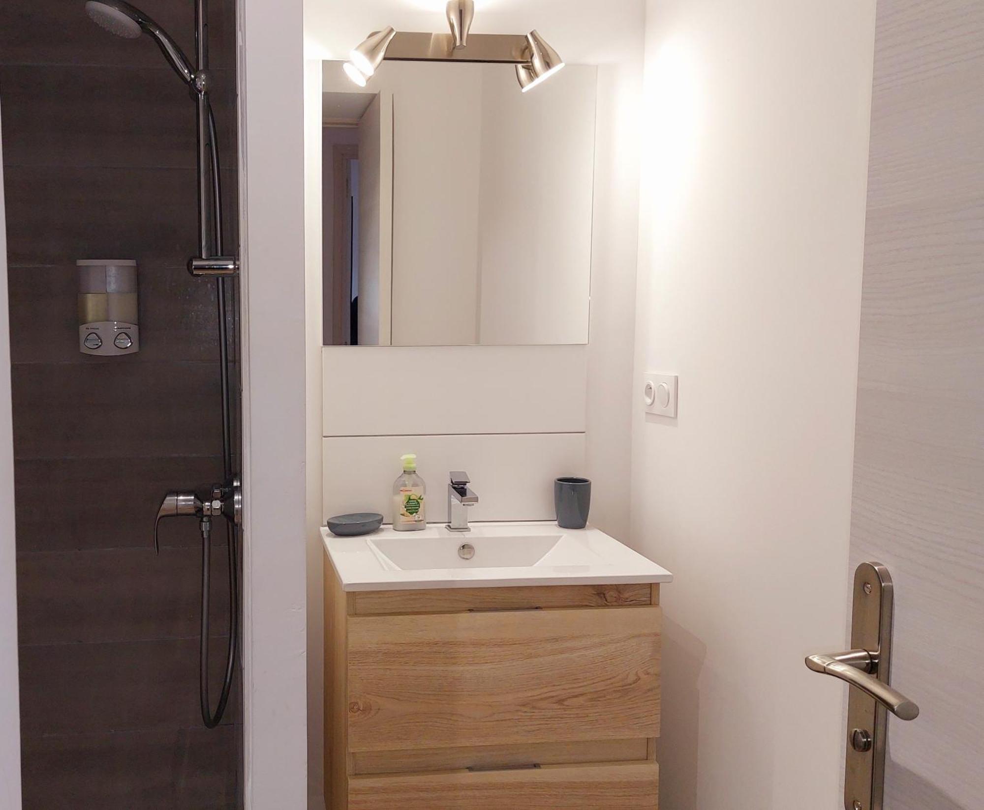Duplex Cocoon - 10 Min De Blaye - 20 Min Cnpe - Wifi - Tv Hd Apartment Saint-Seurin-de-Cursac ภายนอก รูปภาพ